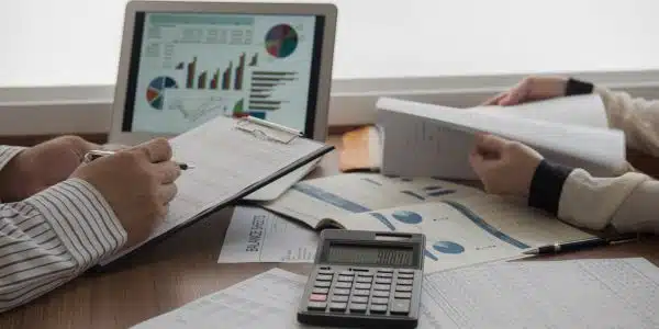 Key traits of an outstanding Amazon seller consultant. Hire wisely.